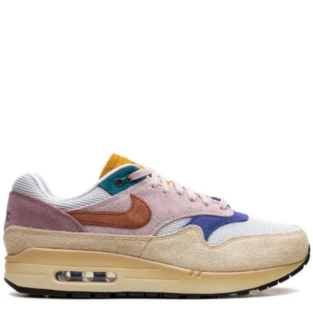 NIKE AIR MAX 1 TAN LINES